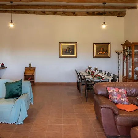 Charming With Private Pool Villa Vera