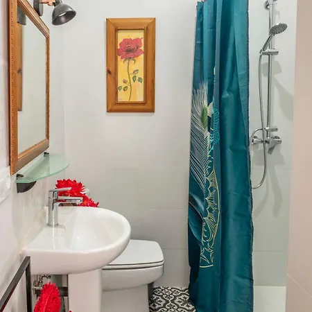 Charming With Private Pool * Vera